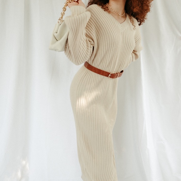 Oatmeal Lauren Oversized Sweater Dress - Picture 6 of 10